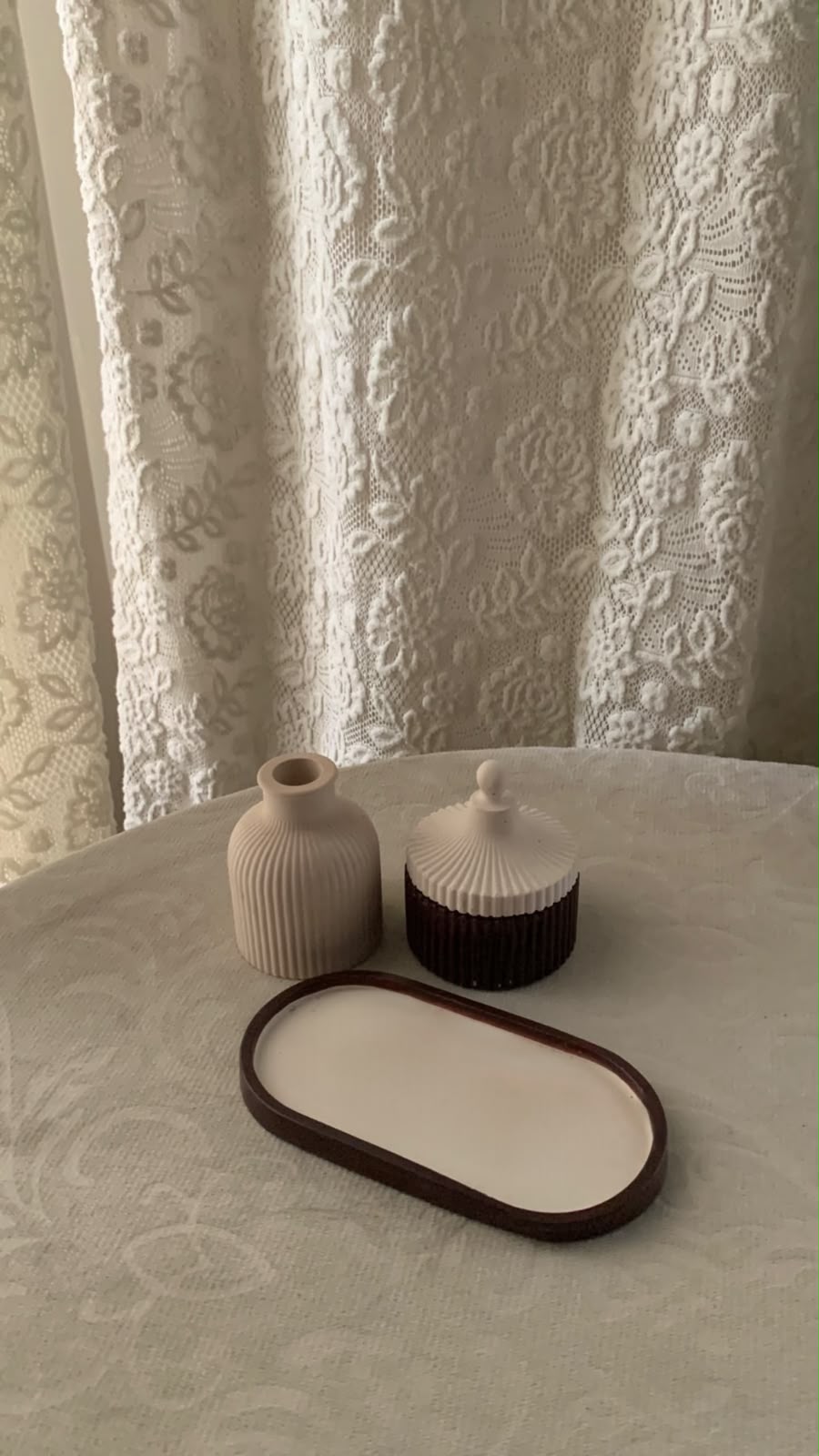 Two Colour Combo Decor